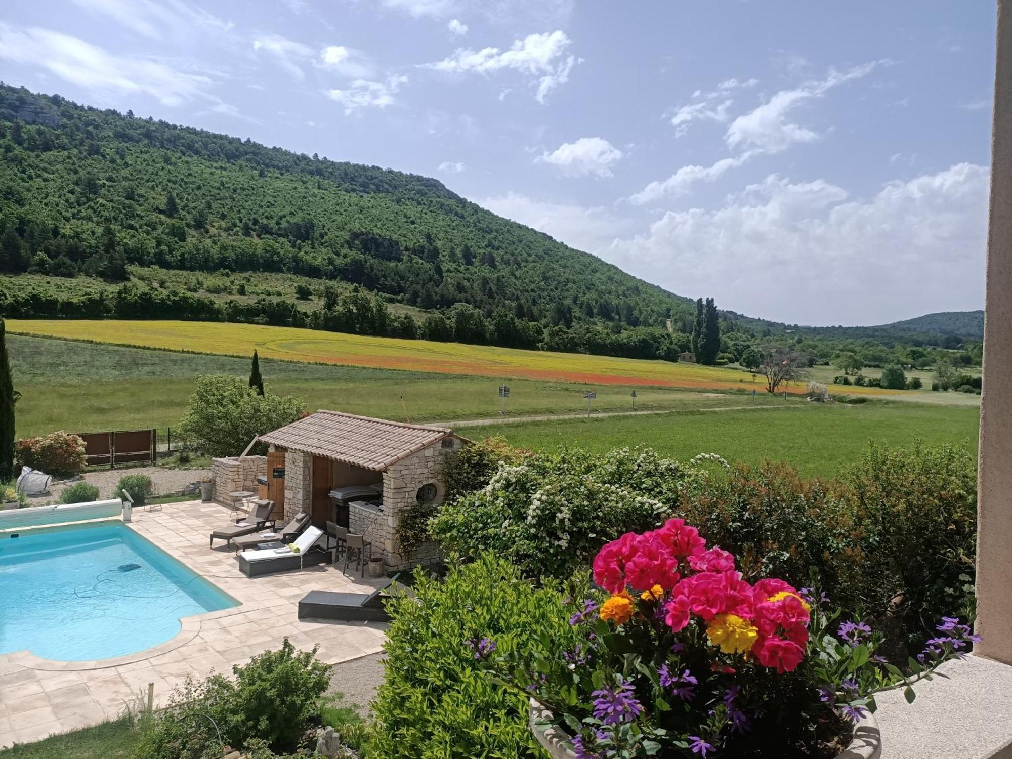 Mon Ventoux - Cozyhotes Sault-de-Vaucluse Room photo